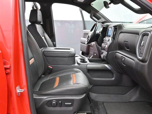 Used 2021 GMC Sierra 1500 AT4 w/ Technology Package AWD/4WD image 32