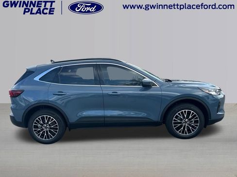 New 2026 Ford Escape PHEV image 27