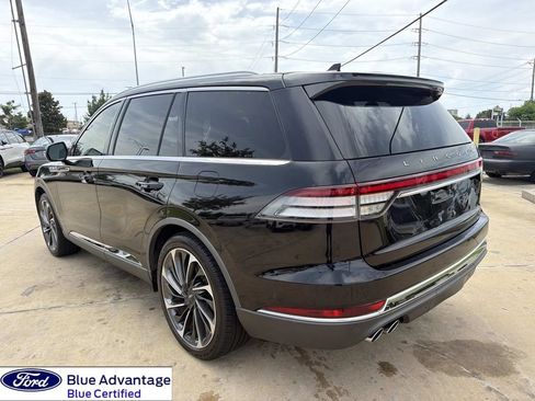 Used 2021 Lincoln Aviator Reserve w/ Equipment Group 201A RWD image 8