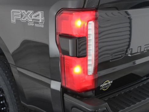 New 2026 Ford F250 XLT w/ XLT Premium Package image 58