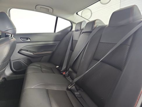 Certified 2023 Nissan Altima 2.5 SR FWD image 12