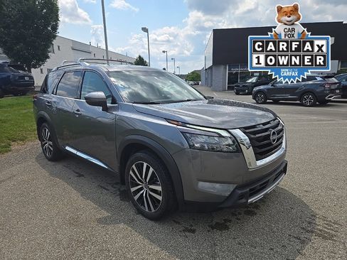 Used 2025 Nissan Pathfinder Platinum AWD/4WD image 1
