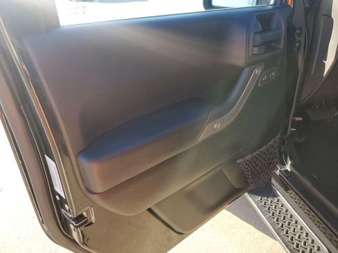 Used 2015 Jeep Wrangler Unlimited Sport w/ Quick Order Package 24S image 26