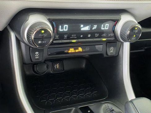 Certified 2025 Toyota RAV4 XLE FWD image 18
