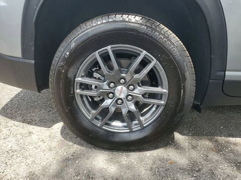 New 2026 GMC Acadia Elevation FWD image 6