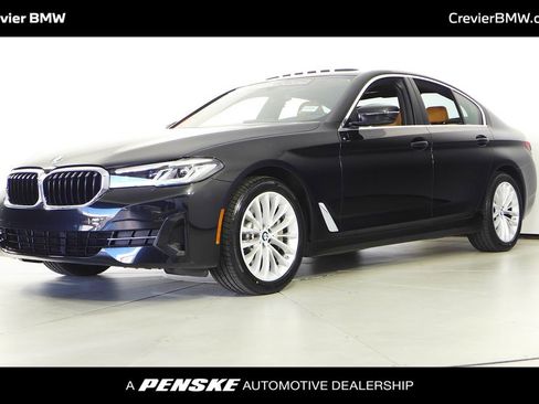 Certified 2023 BMW 530i w/ Convenience Package image 1