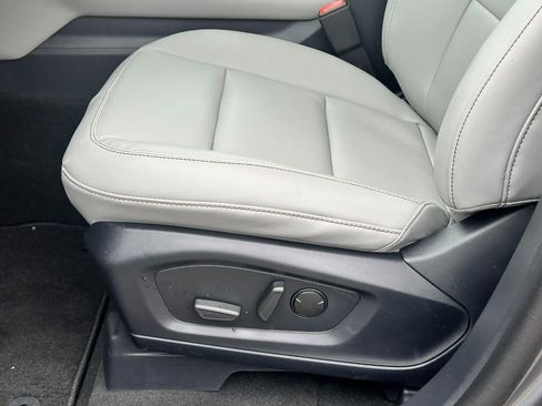 New 2026 Ford Explorer Active w/ Active Comfort Package image 12