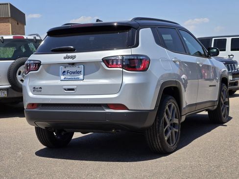 New 2026 Jeep Compass Limited AWD/4WD image 3