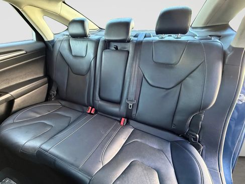 Used 2019 Ford Fusion Titanium FWD image 15
