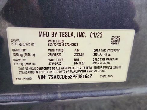 Used 2023 Tesla Model X image 23
