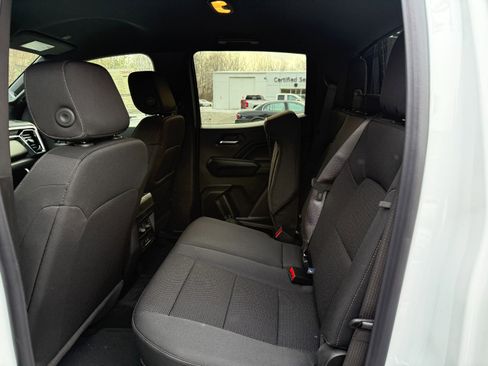 New 2026 GMC Canyon Elevation w/ LPO, Sports Bar Package image 16