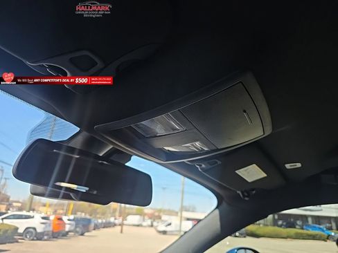 Used 2023 Dodge Challenger SXT RWD image 17