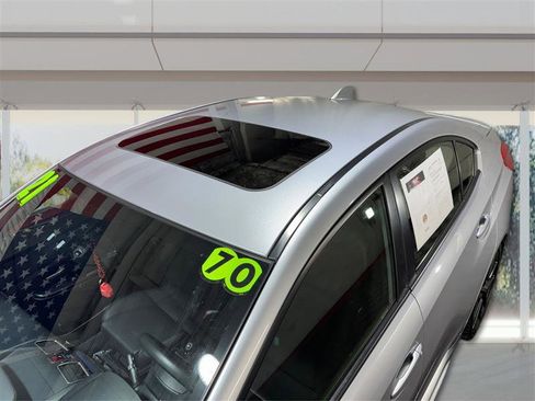 Used 2021 Subaru WRX Limited image 12