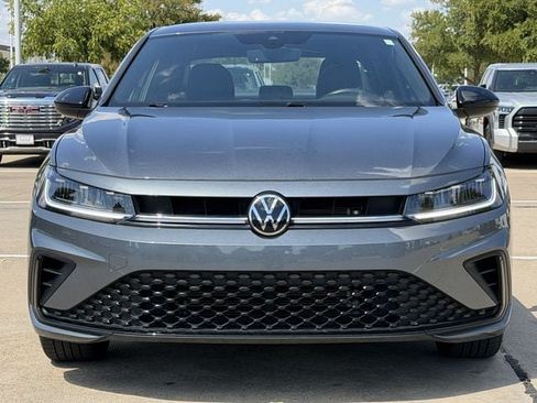 Used 2025 Volkswagen Jetta Sport FWD image 7