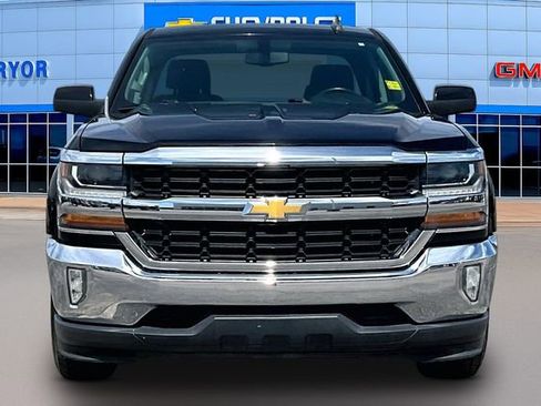 Used 2017 Chevrolet Silverado 1500 LT w/ All Star Edition image 2