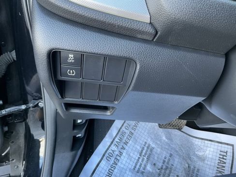 Used 2017 Honda CR-V LX image 19