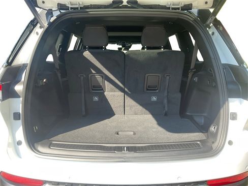 New 2025 Jeep Grand Cherokee L Laredo w/ Luxury Tech Group I image 13