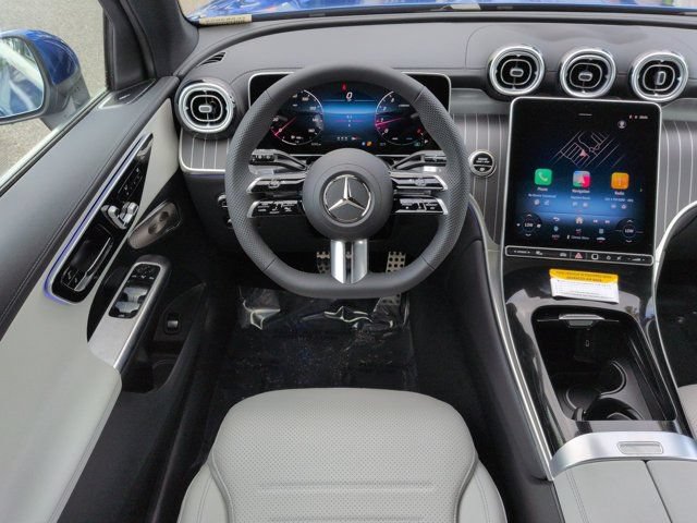 Used 2026 Mercedes-Benz GLC 300 image 16