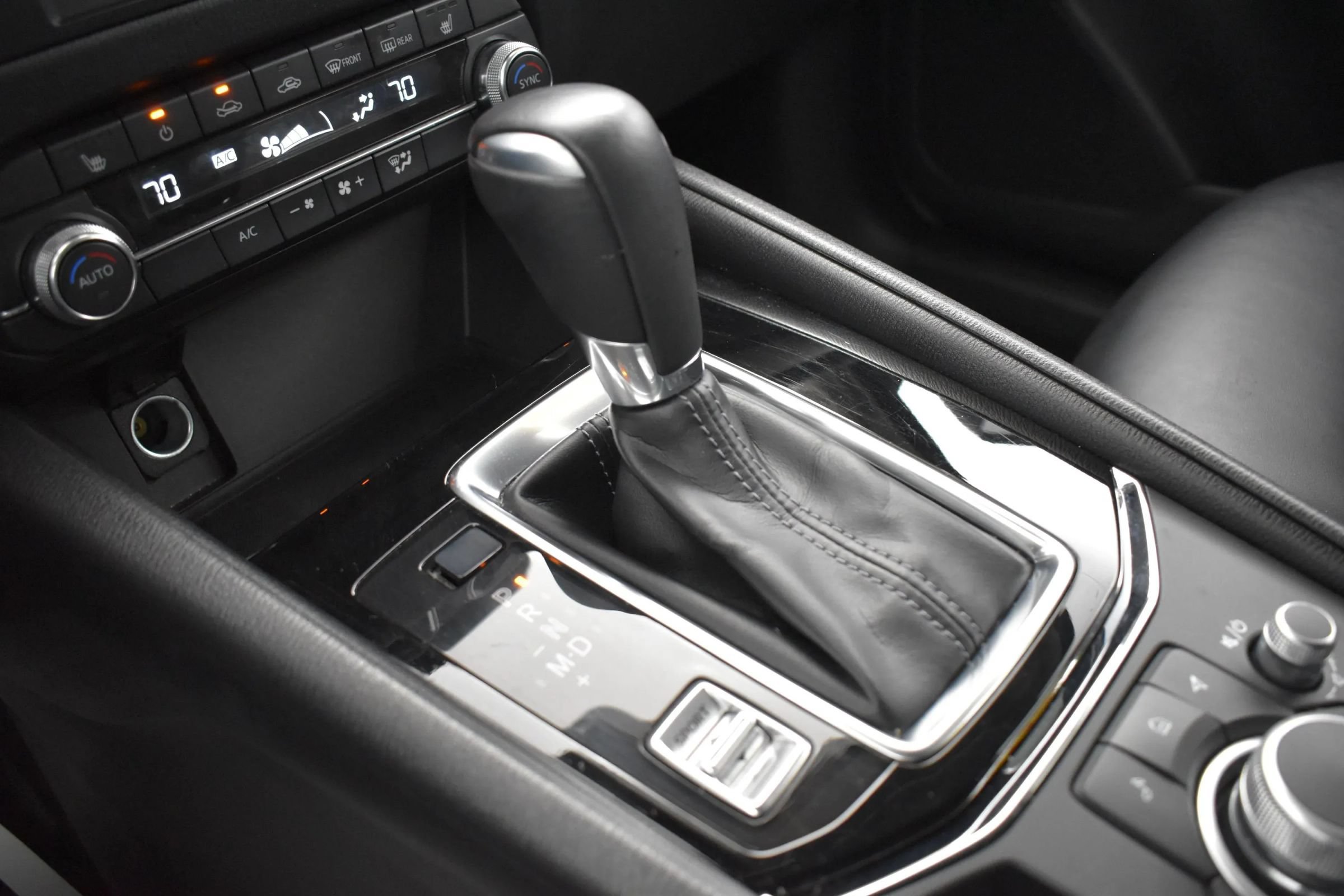Used 2025 MAZDA CX-5 AWD 2.5 S w/ Select Package image 34
