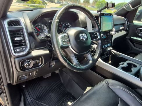 Used 2019 RAM 1500 Big Horn AWD/4WD image 10