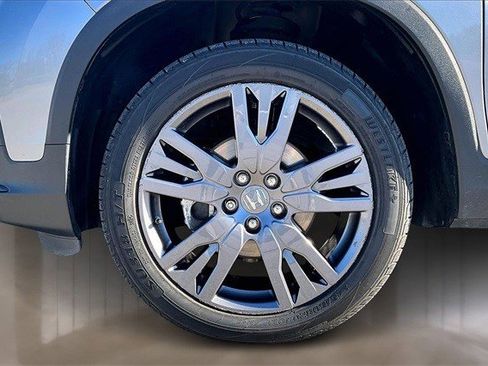 Certified 2022 Honda Pilot Sport image 32