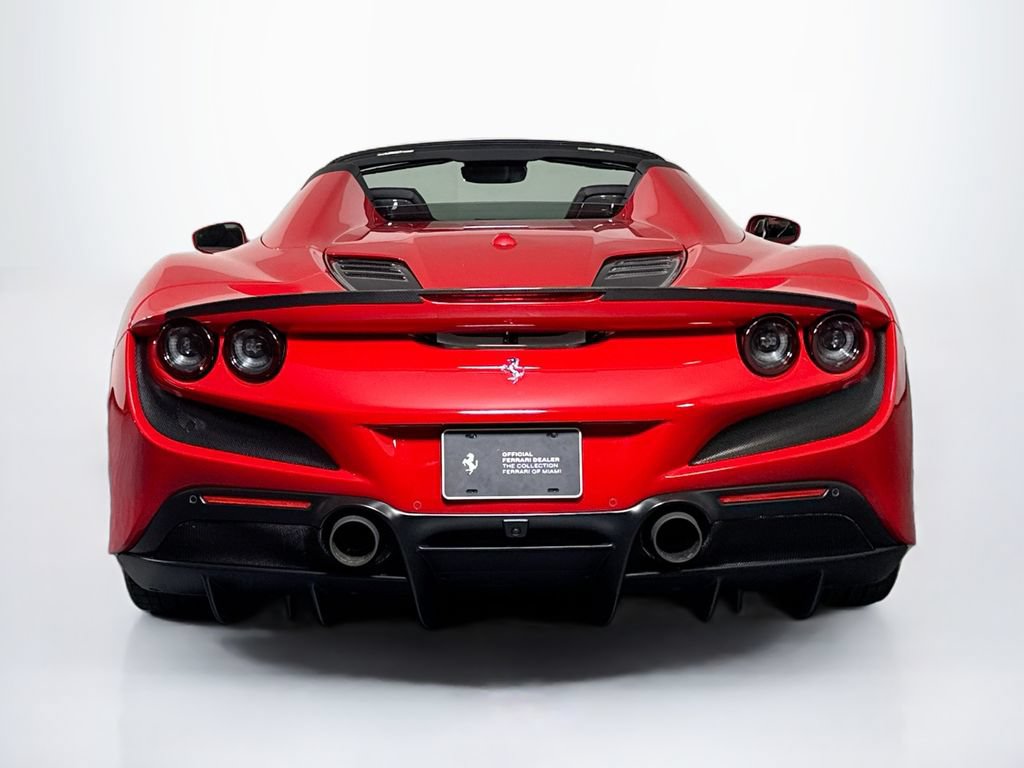 Certified 2022 Ferrari F8 Tributo RWD image 8
