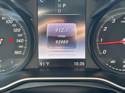 Used 2017 Mercedes-Benz GLC 300 4MATIC image 29