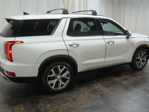 Used 2022 Hyundai Palisade SEL w/ Premium Package AWD/4WD image 4
