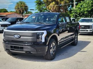 New 2025 Ford F150 Lightning Flash video 2