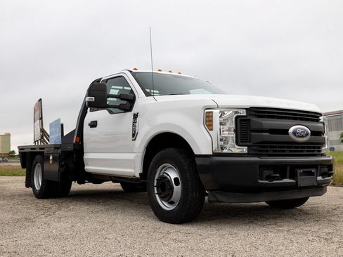 Used 2019 Ford F350 XL w/ Power Equipment Group RWD image 1