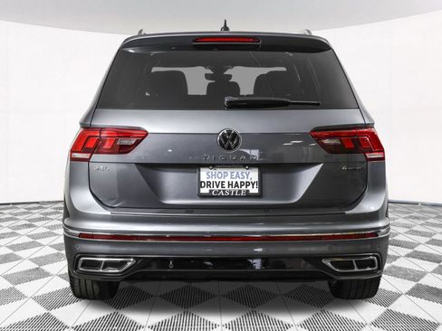 Used 2023 Volkswagen Tiguan SEL R-Line AWD/4WD image 16
