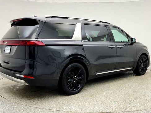 Used 2024 Kia Carnival SX image 5