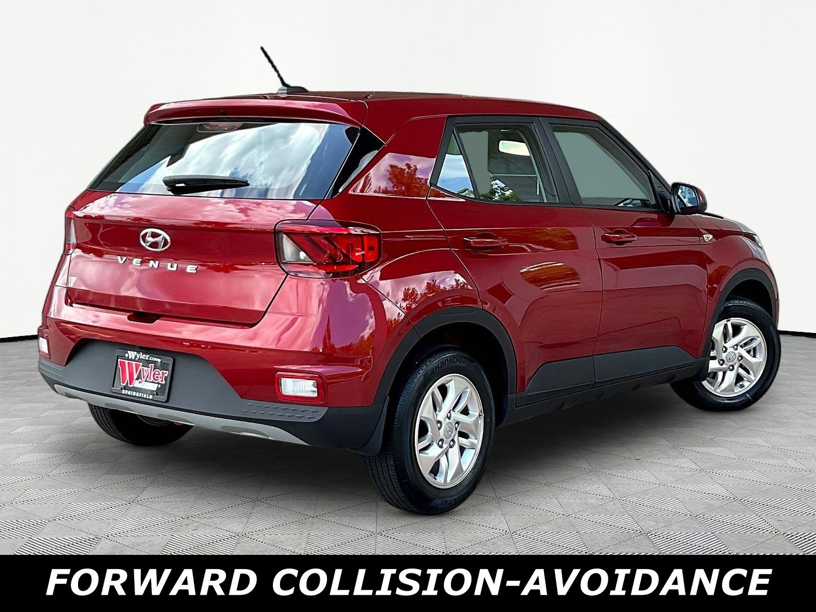 Used 2025 Hyundai Venue SE FWD image 6