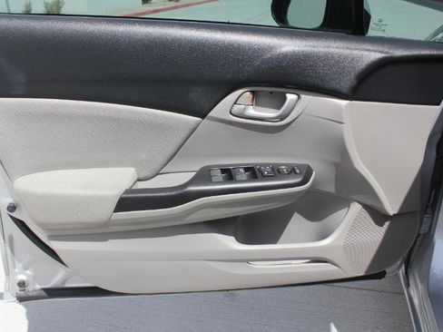 Used 2013 Honda Civic LX image 11