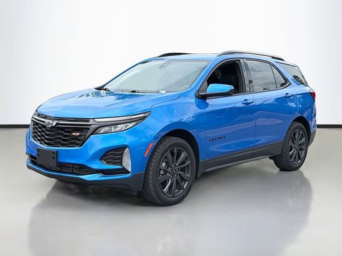 Used 2024 Chevrolet Equinox RS AWD/4WD image 2