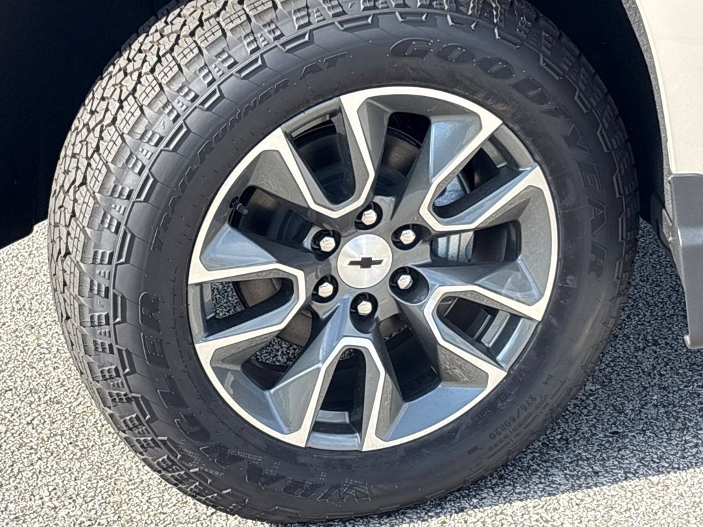 New 2026 Chevrolet Silverado 1500 RST w/ All Star Edition Plus AWD/4WD image 7
