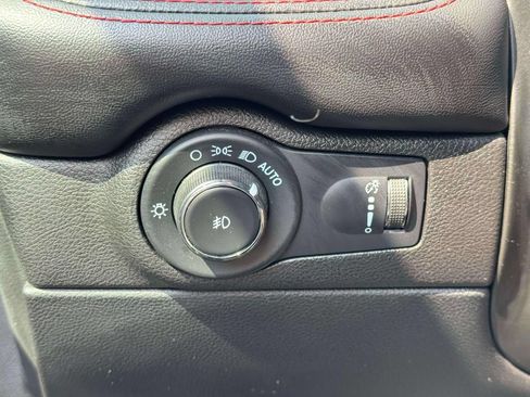 Used 2023 Dodge Durango GT AWD/4WD image 22