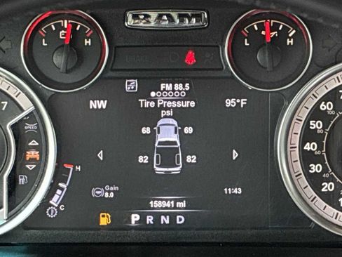 Used 2018 RAM 2500 Laramie AWD/4WD image 10
