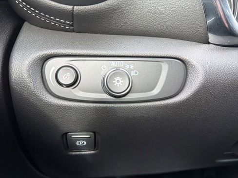 Used 2024 Chevrolet Blazer LT w/ Midnight/Sport Edition image 36