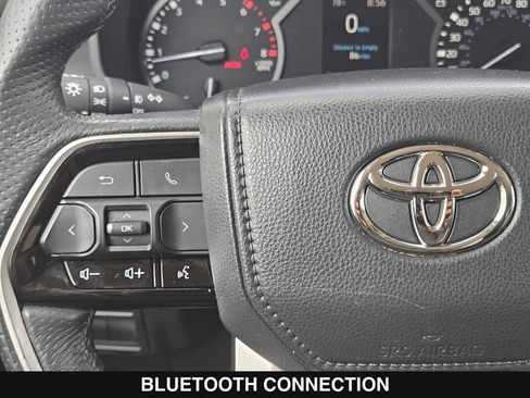 Used 2022 Toyota Tundra Limited w/ Power Package image 25