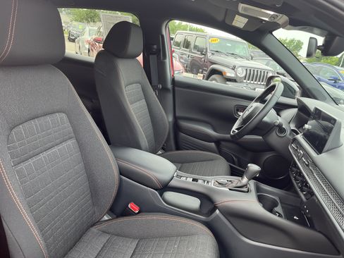 Certified 2026 Honda HR-V Sport image 17