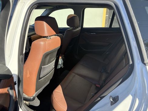 Used 2014 BMW X1 sDrive28i image 16