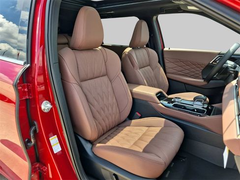 New 2025 Mitsubishi Outlander SEL image 25