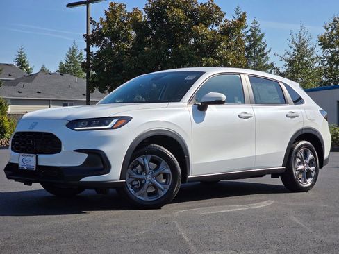 New 2026 Honda HR-V LX image 1