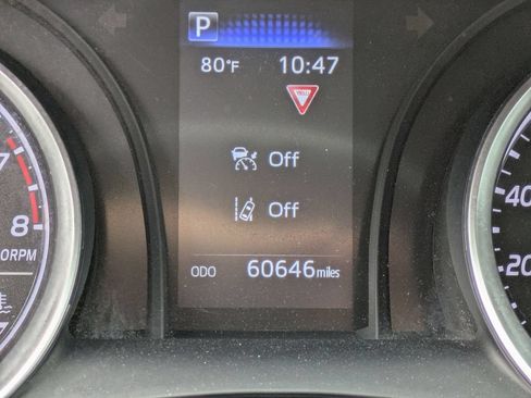 Used 2024 Toyota Camry LE FWD image 22