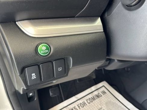 Used 2015 Honda CR-V EX image 10