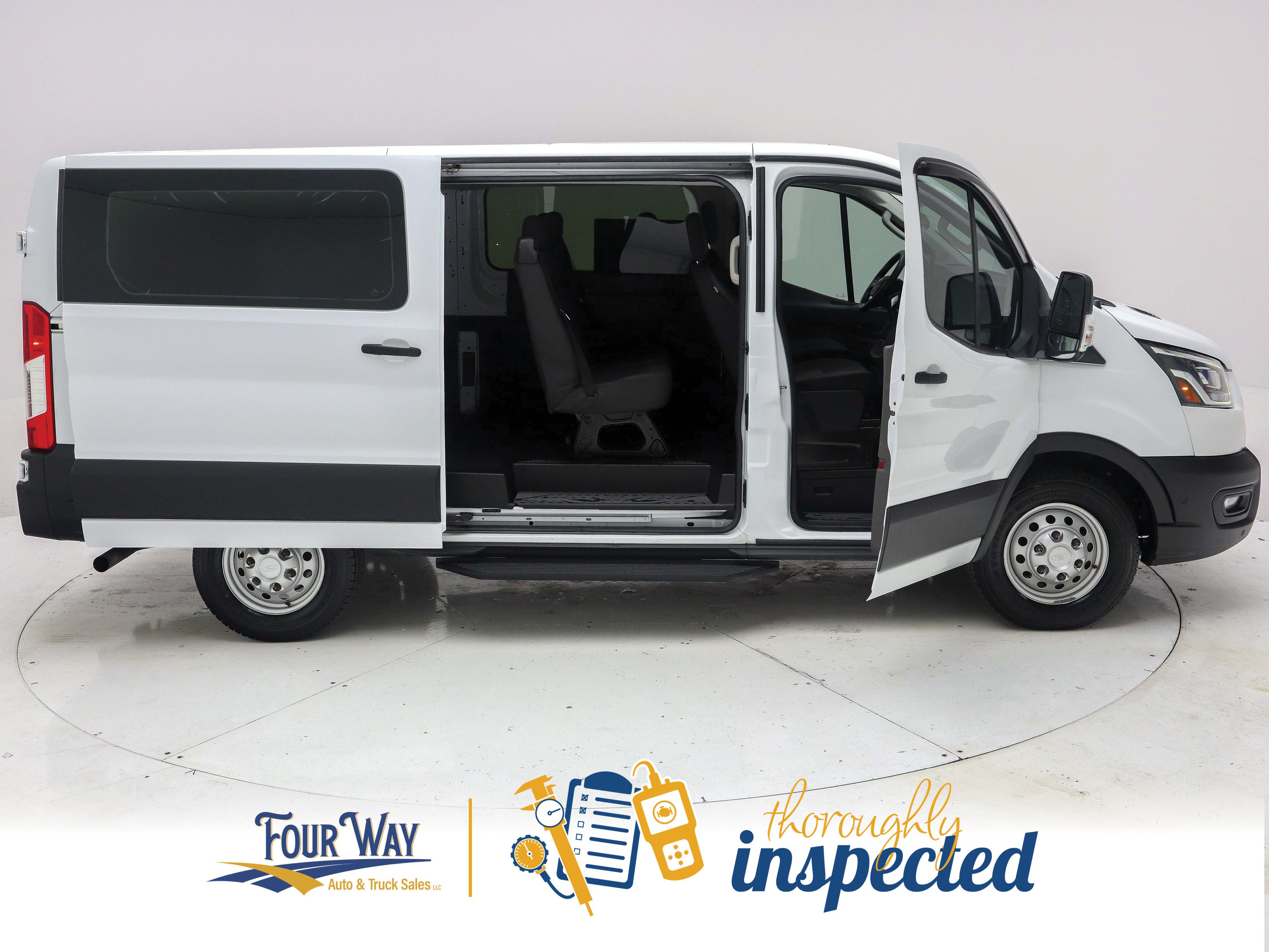 Used 2020 Ford Transit 350 Low Roof AWD image 3