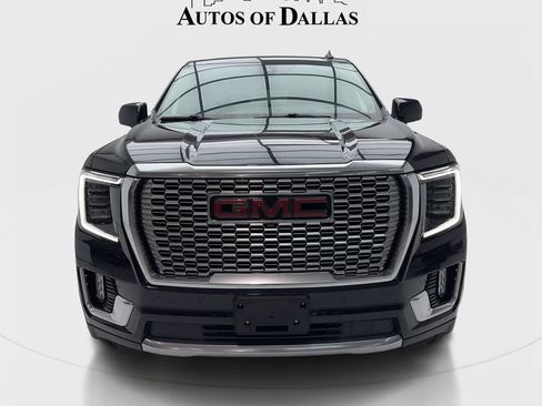 Used 2021 GMC Yukon XL Denali w/ Denali Premium Package AWD/4WD image 3