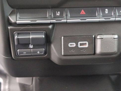 Used 2024 Chevrolet Silverado 2500 W/T w/ WT Convenience Package image 33