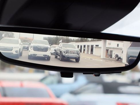 Certified 2023 GMC Yukon Denali w/ Advanced Technology Package image 15